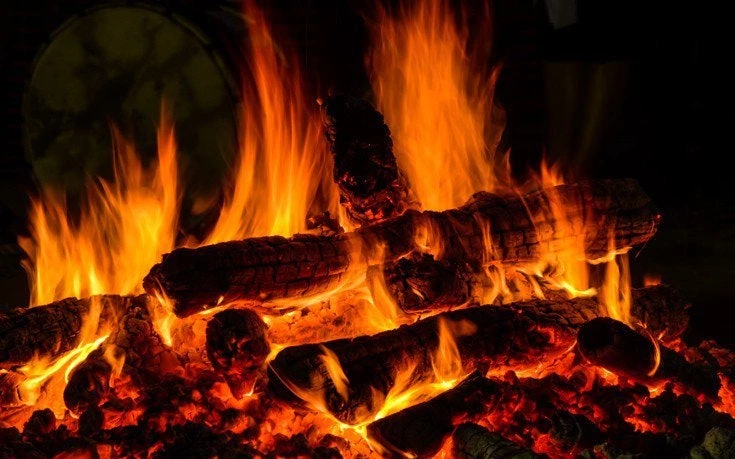 Κι όμως η στάχτη μπορεί να φανεί χρήσιμη – Δείτε με ποιους τρόπους